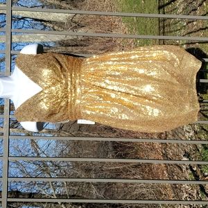 New Rongstore Gold Sequine Formal Dress Size 4